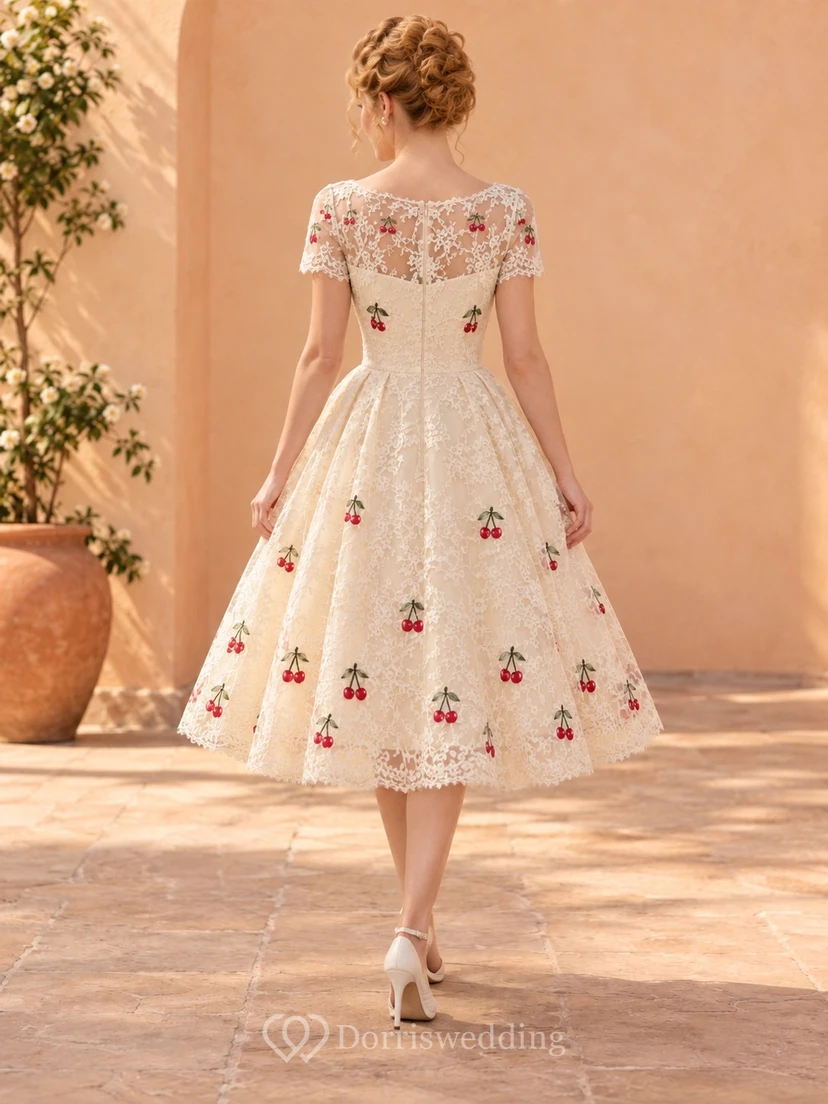 Kurzärmeliges Rockabilly-Kleid mit Kirschstickerei, Spitze und Teelänge in A-Linie view 2