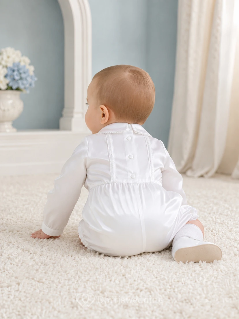Pelele de manga larga con babero de encaje blanco para bautizo de bebé niño view 2