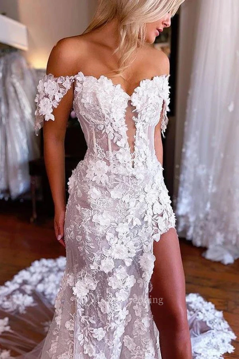 Brautkleid aus Spitze mit schulterfreiem, herzförmigem Ausschnitt und Schlitz vorne sowie Illusion-Effekt view 3