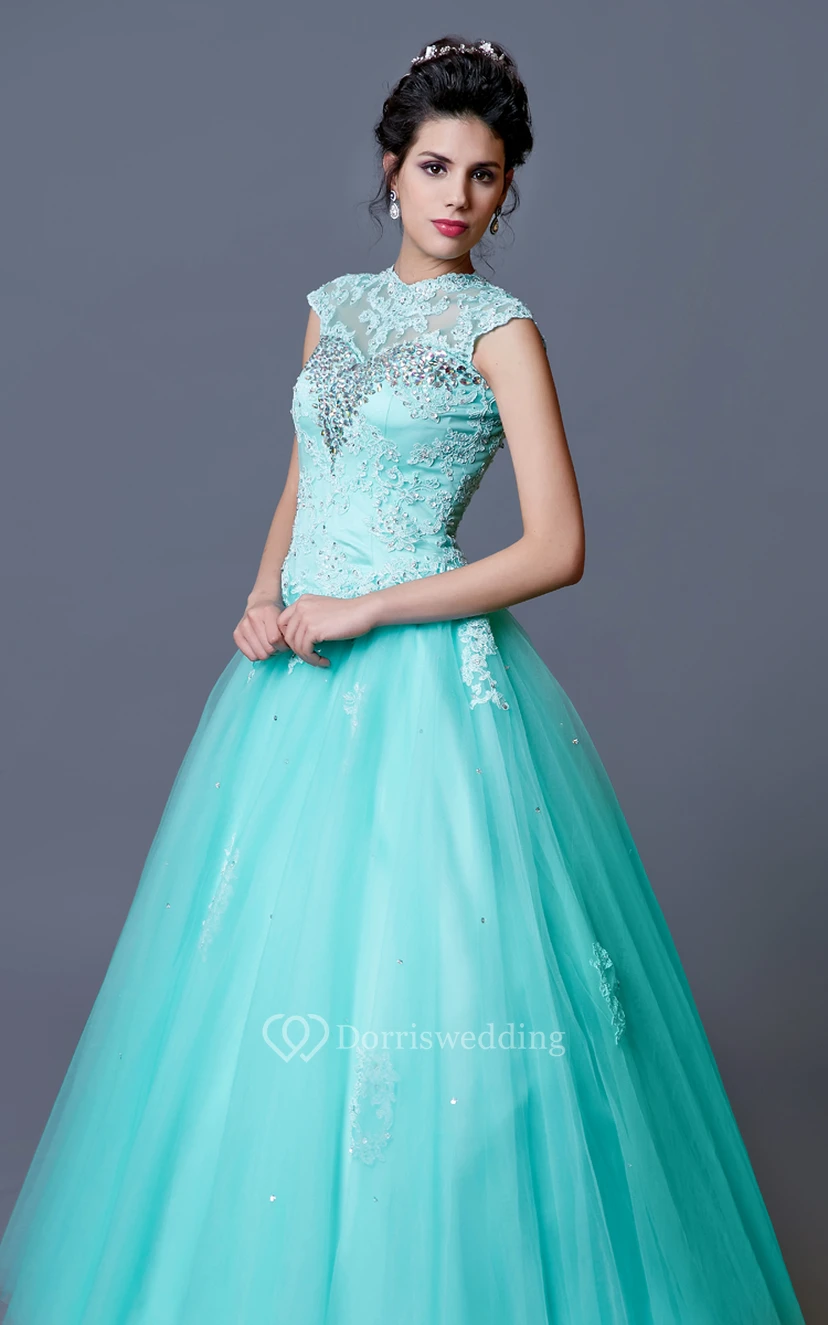 Ärmelloses Spitzenkleid mit abnehmbarem Schlüsselloch-Überwurf view 5
