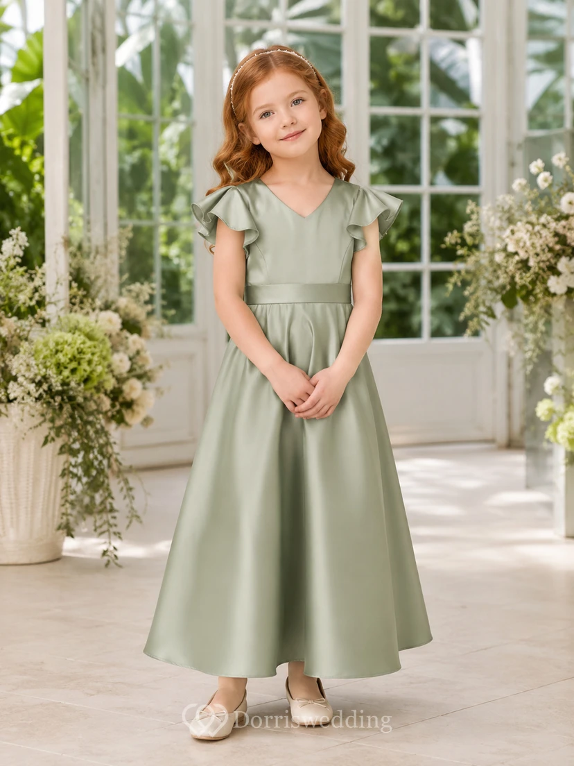 Salbeigrünes Satin-Blumenmädchenkleid mit Volantärmeln