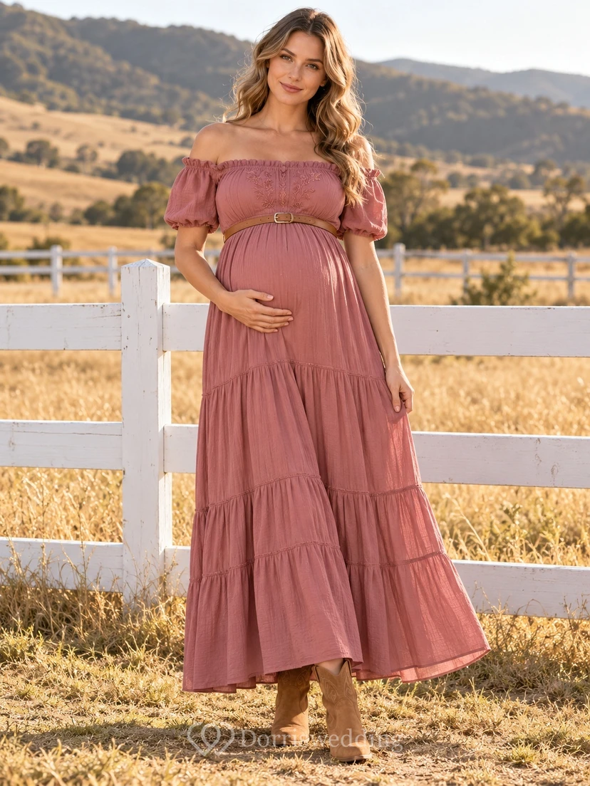 Robe de maternité western rose poudré à épaules dénudées et manches bouffantes à volants