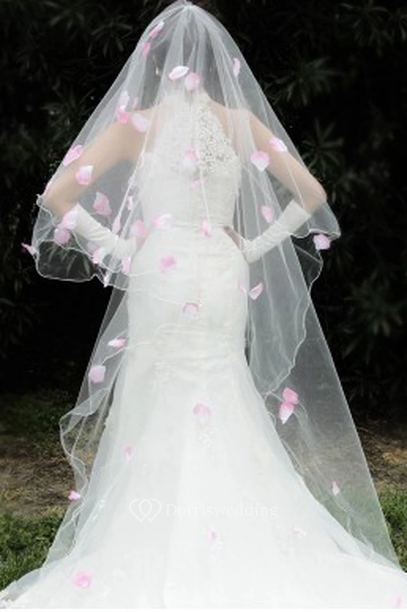  Korean Style 3 Meters Long Tailed Veil with Pink Petals