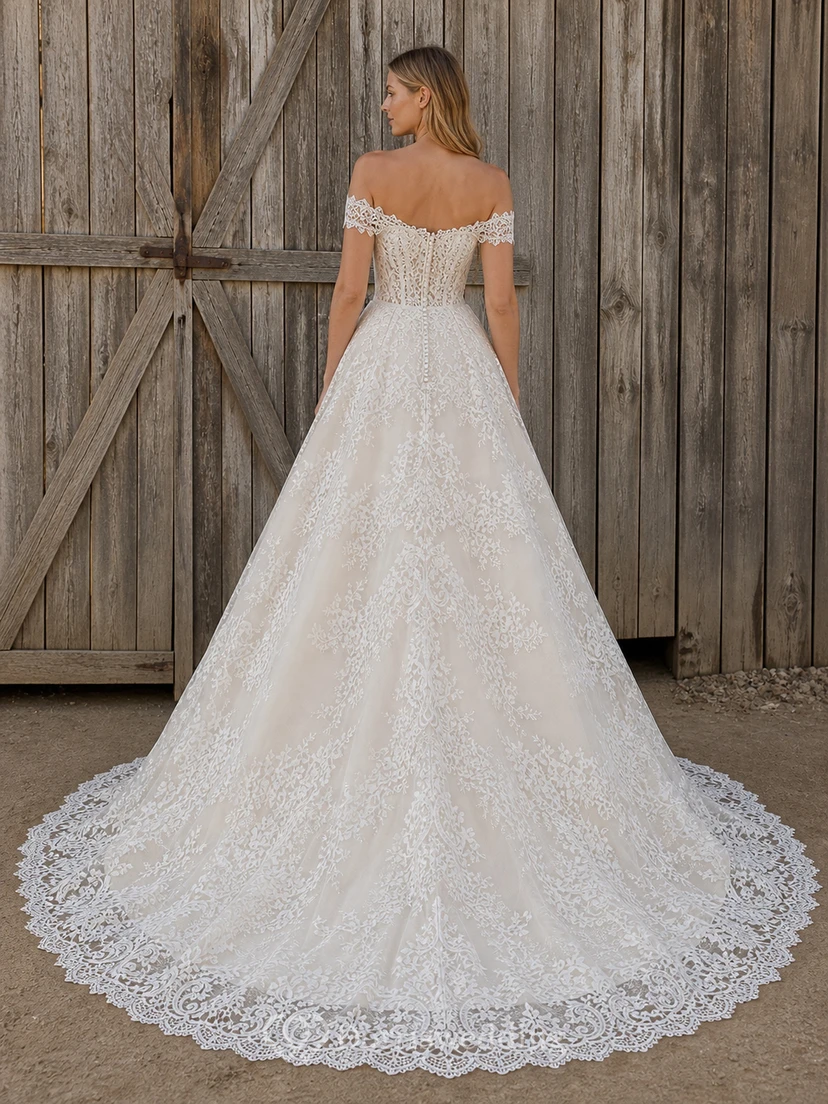 Vestido de novia romántico de manga corta, corte en A, hombros descubiertos, encaje de enredaderas y cola catedral. view 2