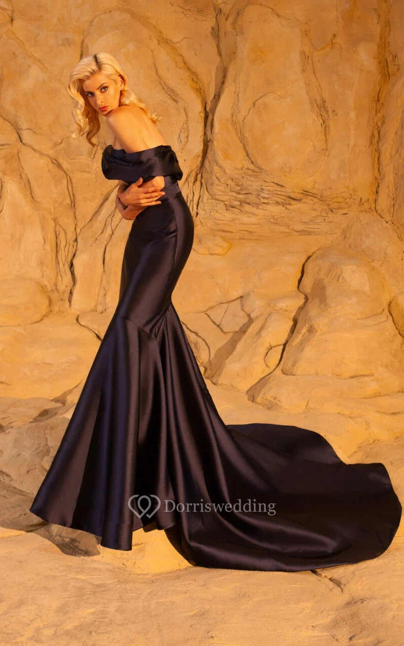 Off-the-shoulder Black Sheath Formal Mermaid Satin Evening Dress with Court Train view 2