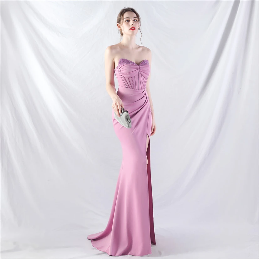 Vestido de noche de alta gama con cintura de espiga, elaborado con cuentas y forma elaborada. view 32