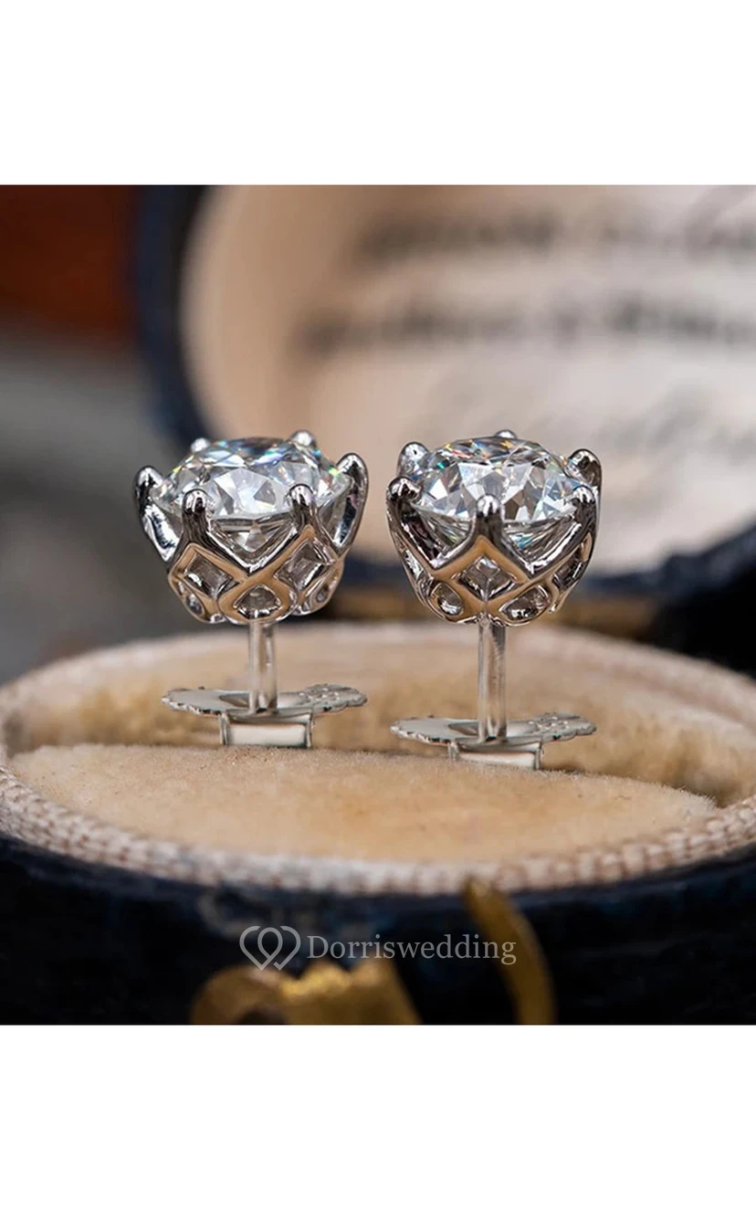 Six Claw Moissanite Stud Earrings view 2
