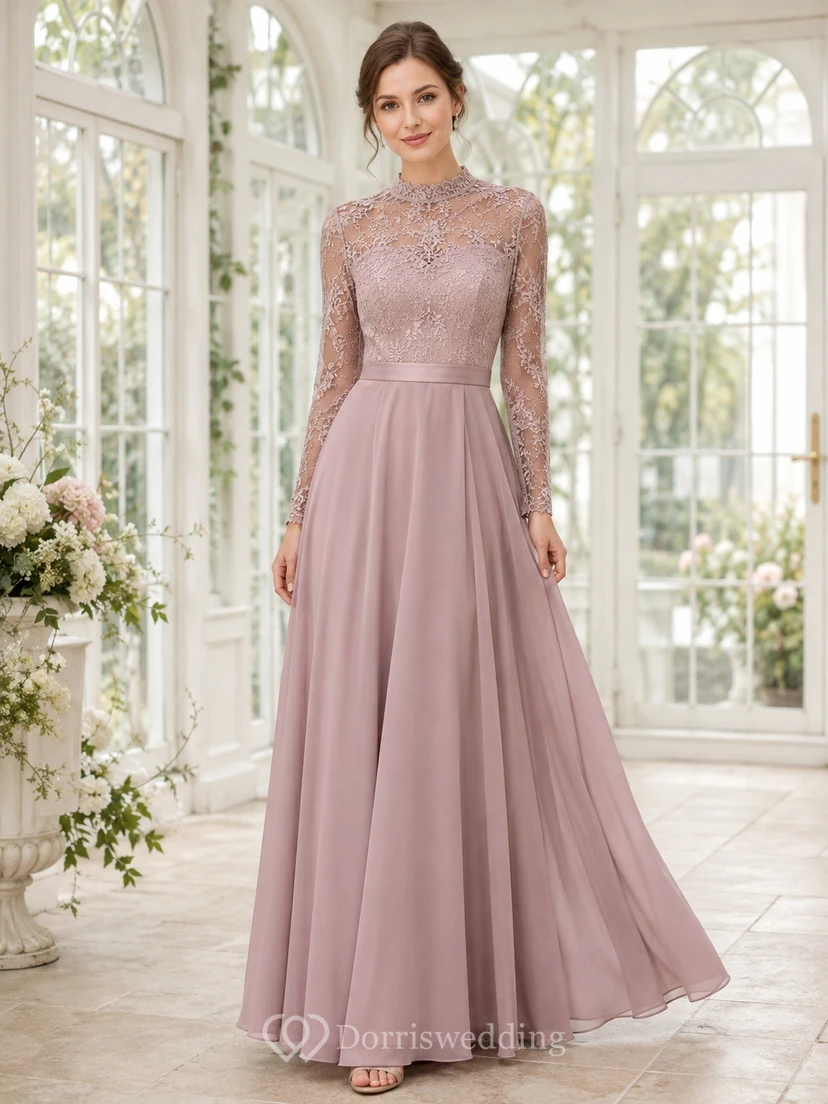 Vintage-Kleid in Mauve-Spitze mit hohem Kragen, langen Ärmeln, A-Linie und bodenlang, romantisch und schlicht