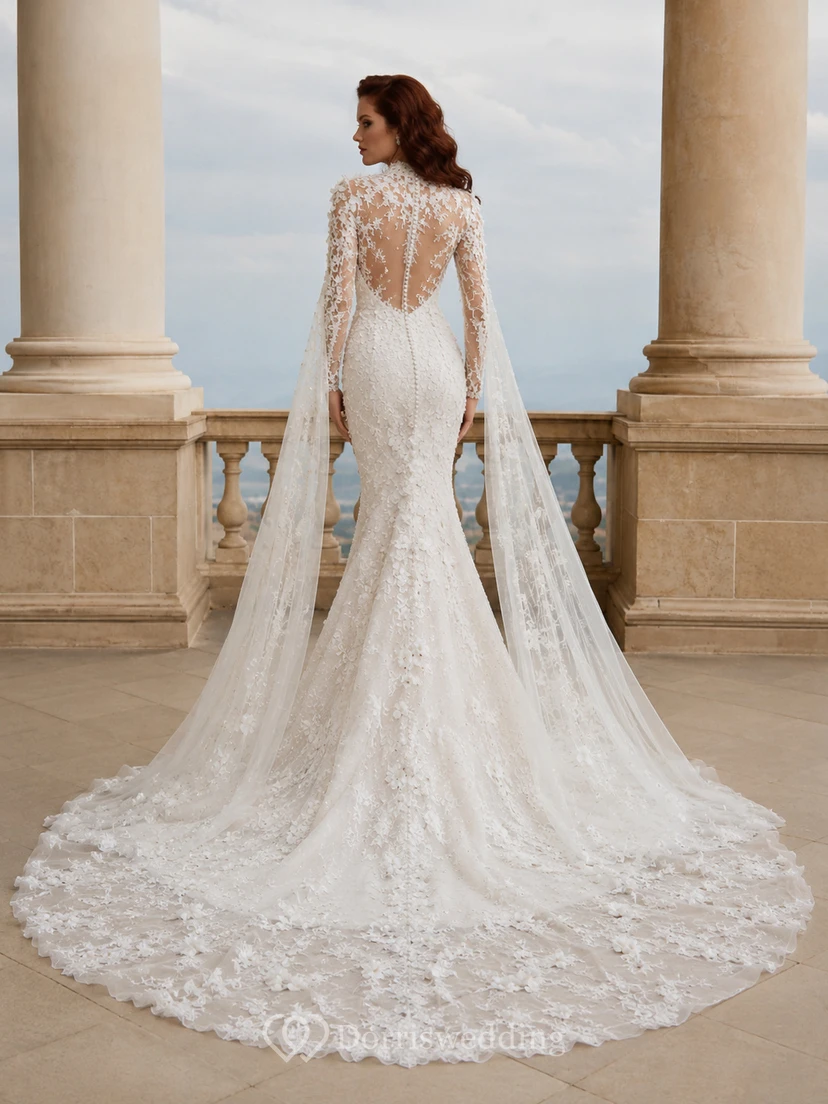 Robe de mariée sirène en dentelle à col montant et manches illusion longues, cape cathédrale view 2