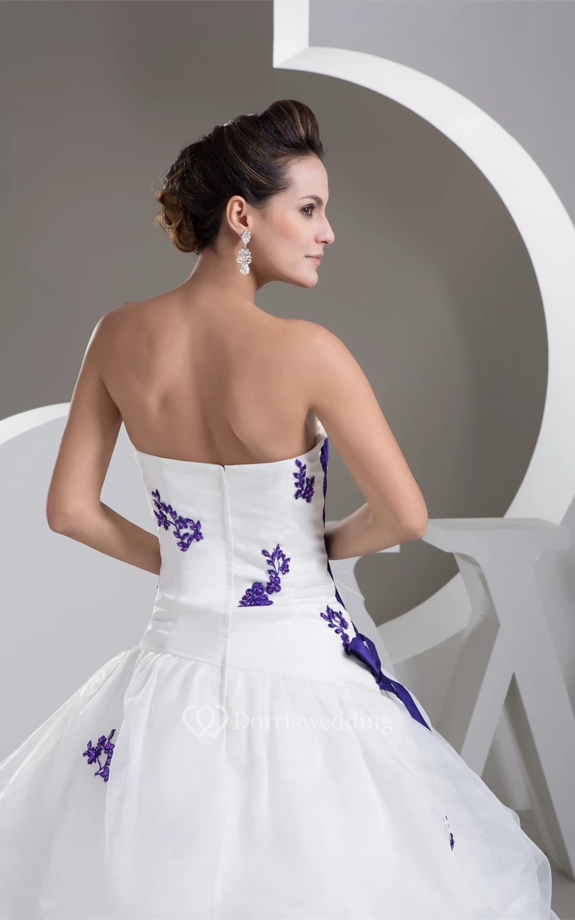Sweetheart Ruffled Wrap and Ball-Gown With Lace view 4