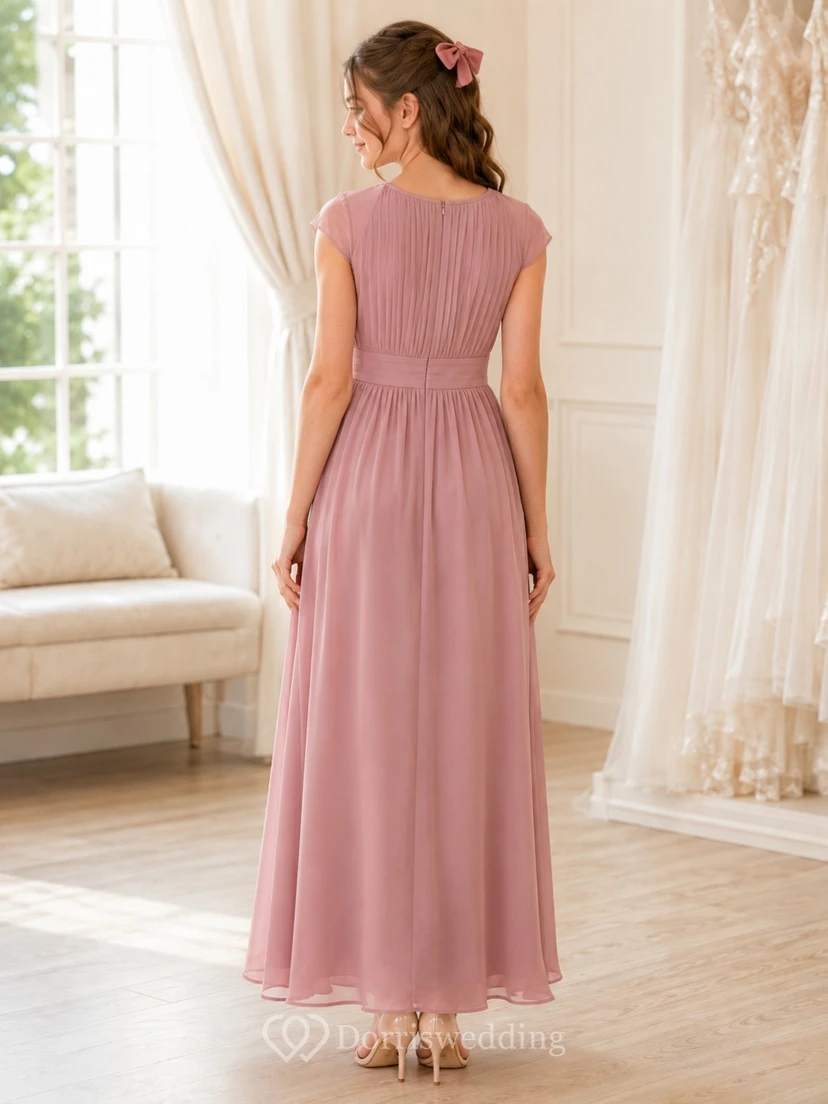 Elegantes Brautjungfernkleid in Altrosa, A-Linie, mit Strasssteinen, kurzen Ärmeln und kurzen Ärmeln aus Chiffon. view 2