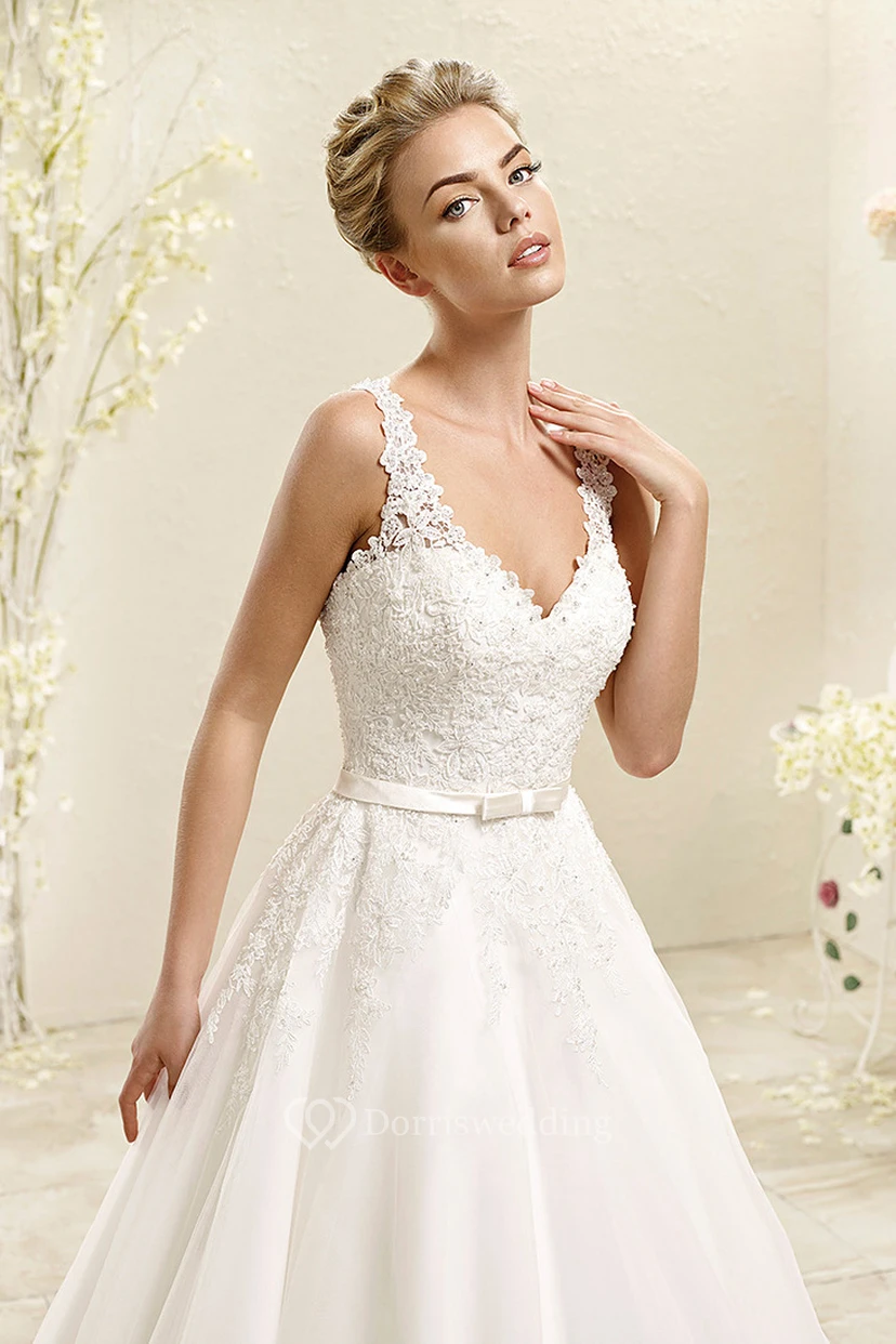 A-Line Sleeveless Appliqued Floor-Length V-Neck Wedding Dress view 3