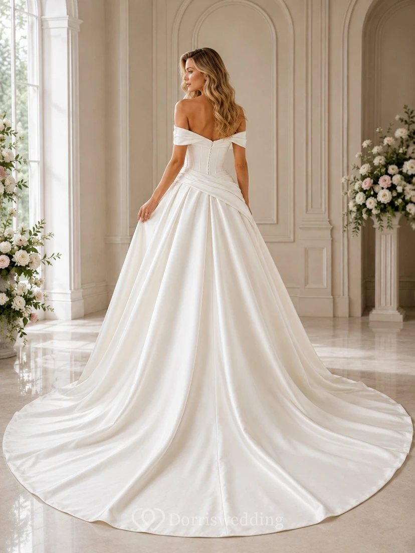 Vestido de novia de gala de satén con escote de hombros descubiertos y cintura tipo vasca drapeada view 2