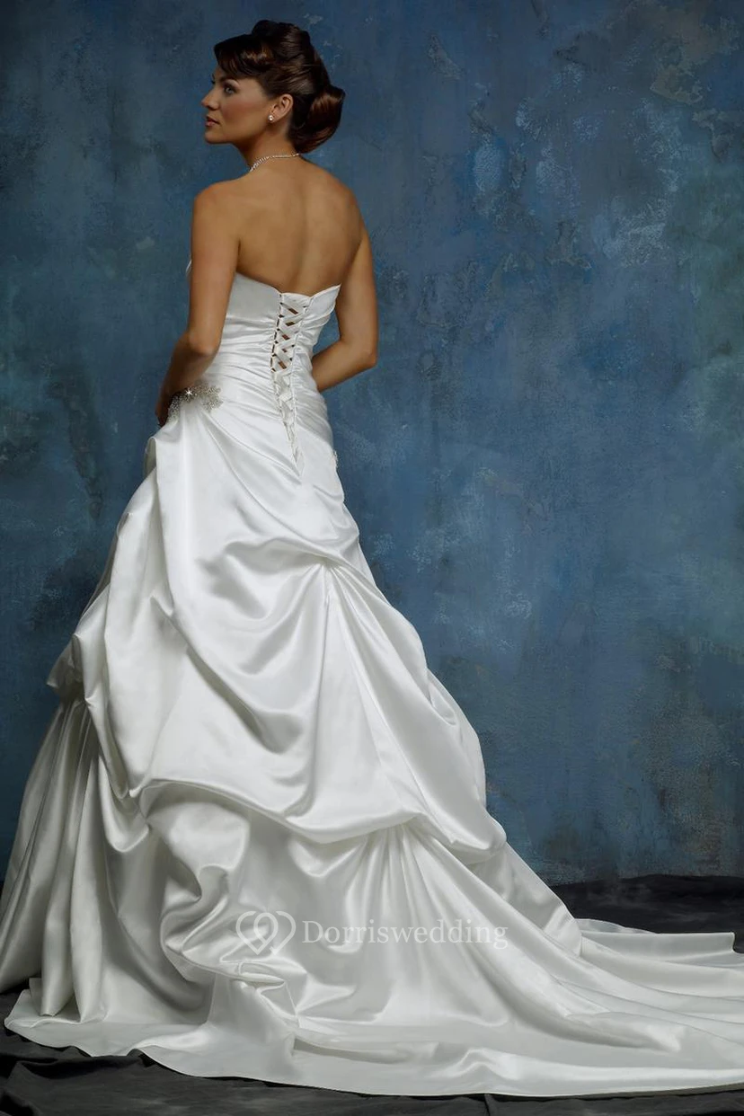 Ball Gown Sweetheart Pick-Up Floor-Length Satin Wedding Dress Styles With Criss Cross And Beading view 2