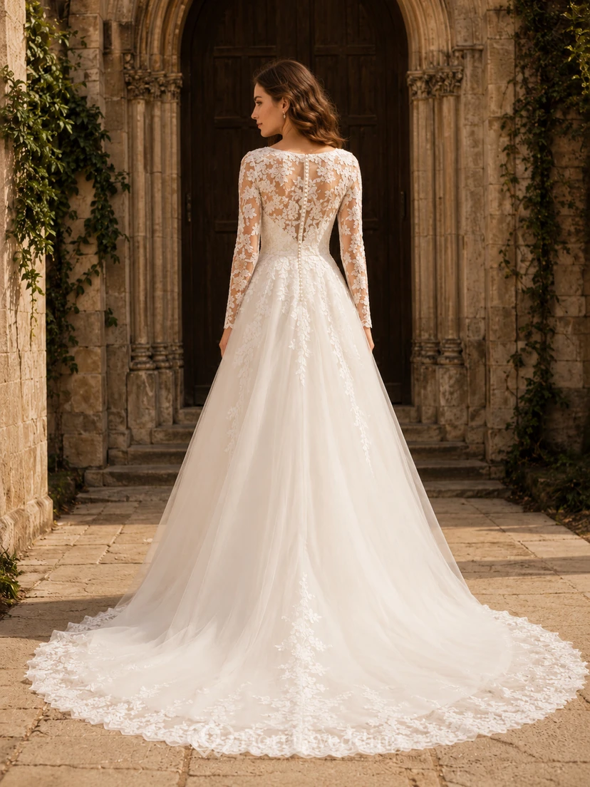 Robe de mariée trapèze à manches en dentelle florale recouverte, style chapelle view 2