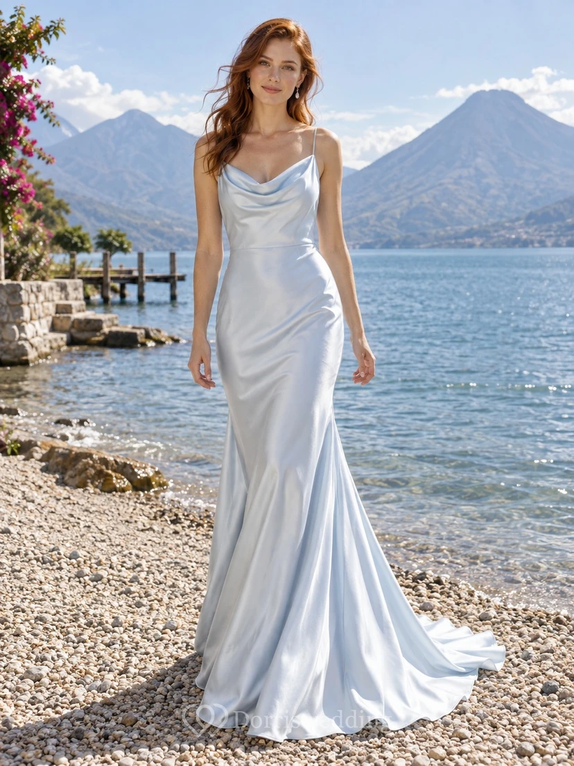 Meerjungfrauen-Hochzeitskleid aus himmelblauem Satin mit Wasserfallausschnitt, dünnen Trägern und glattem Oberteil