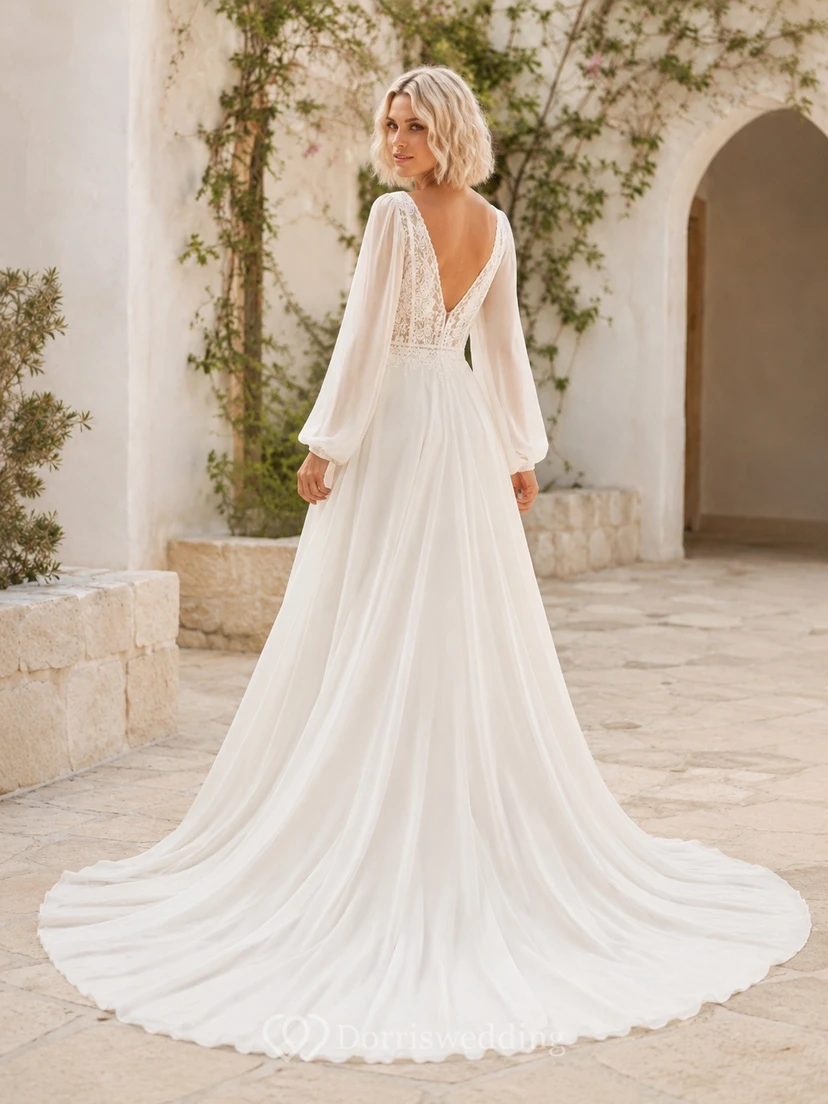 Vestido de novia bohemio playero de manga larga, corte A, encaje y cola view 2