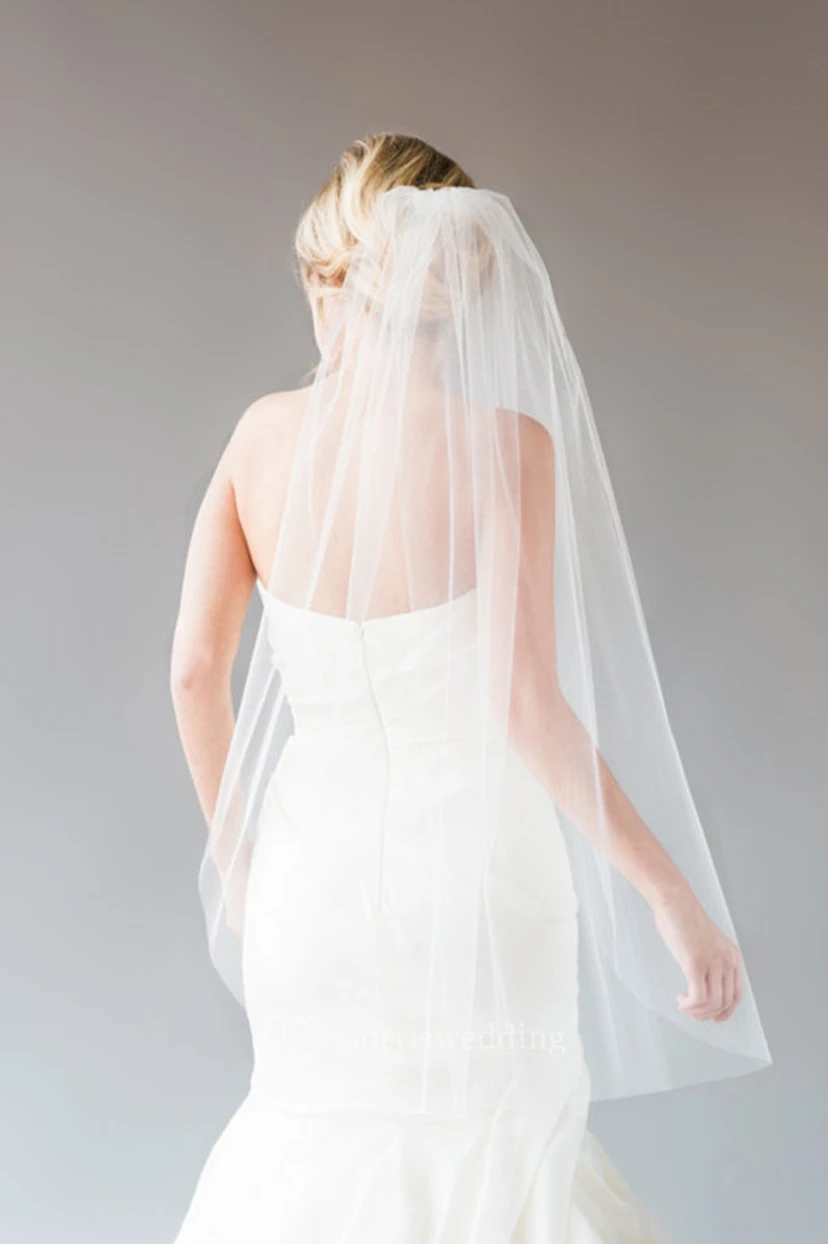 Simple Plain Tulle Single Layer Wedding Veil view 2