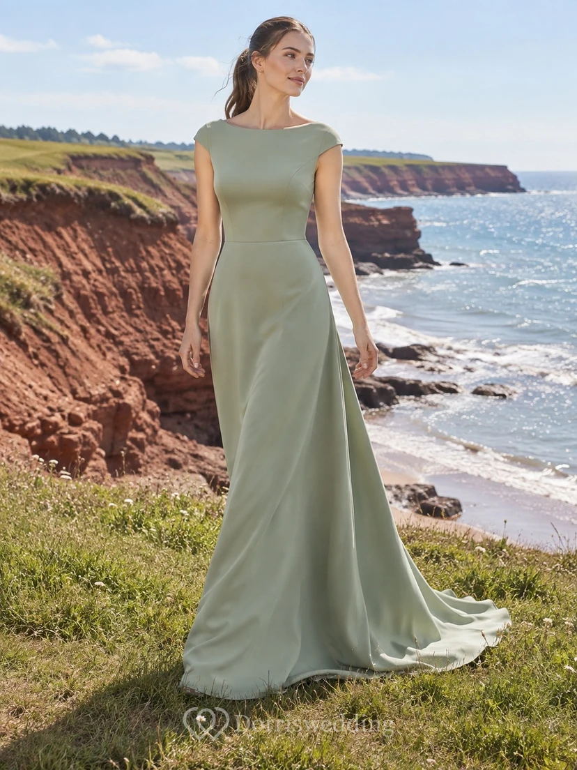 Schlichtes, salbeigrünes Brautkleid aus Crêpe mit U-Boot-Ausschnitt, kurzen Ärmeln und schmaler A-Linien-Schleppe