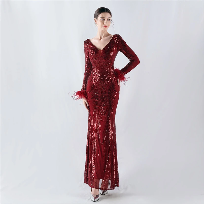 Robe de soirée haut de gamme ornée de perles florales fixes et de poils d'autruche, hôte de la réunion annuelle d'hiver view 11