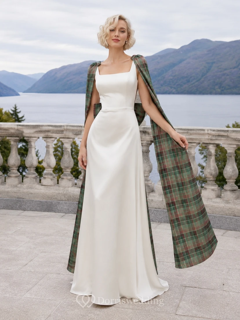 Schottisches Clan-Tartan Cape Ärmelloses schlichtes Satin-Etui-Brautkleid mit eckigem Ausschnitt, schlichtes Brautkleid