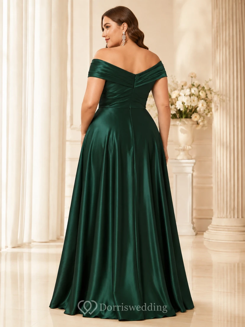 Dunkelgrünes, schulterfreies A-Linien-Abendkleid aus Satin in Übergröße, bodenlang view 2