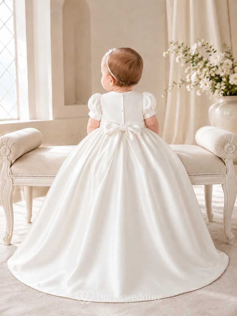 Mattes Satin-Taufkleid in A-Linie mit Puffärmeln, bodenlang, schlicht view 2
