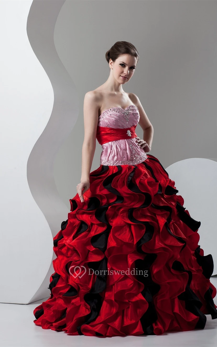 Mute-Color Ruffled Stress and Ball-Gown With Broach view 7