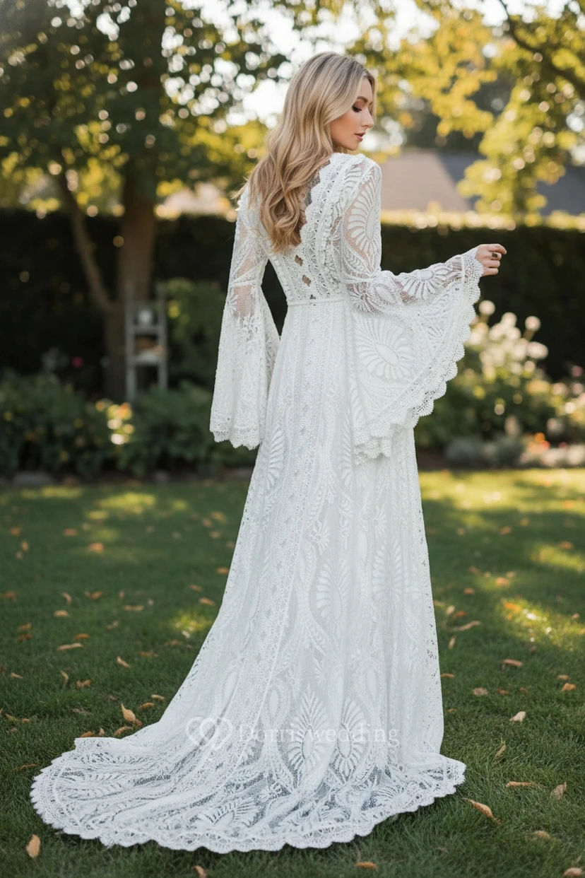 Boho Bell Sleeve Lace Vintage Wedding Dress with Train