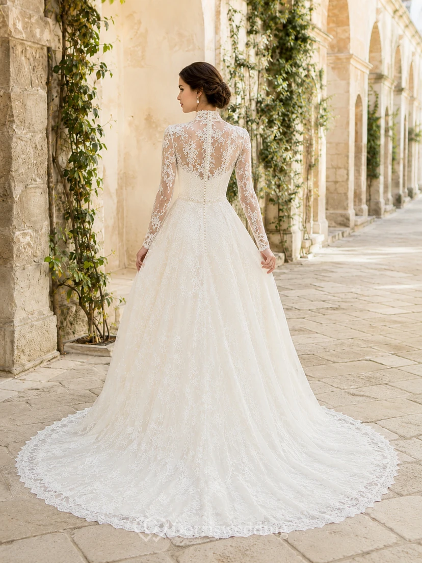 Europäisches Ballkleid mit Perlenbesatz, hohem Kragen und Spitze view 2