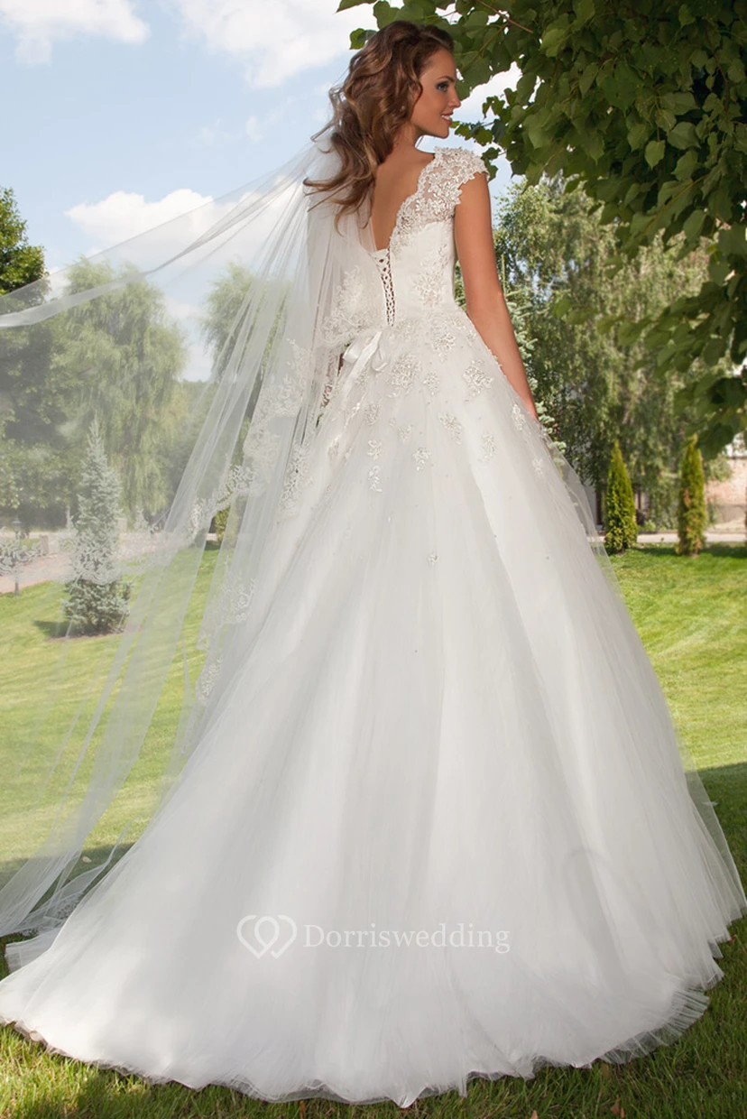 Ball Gown Floor-Length Bateau Neck Cap Sleeve Appliqued Tulle Wedding Dress view 2