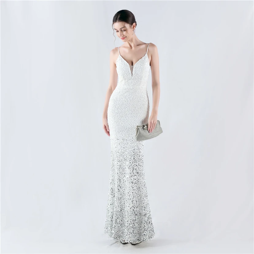 Samtiger, farbverlaufender, perlenbesetzter, sexy Strumpfhalter-Abendkleid view 6