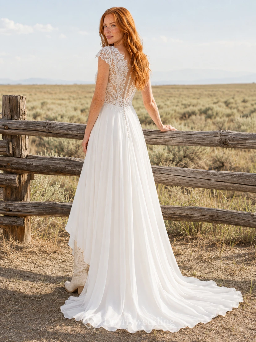 Umstandsbrautkleid, langärmelig, aus Spitze, Etuikleid, Strandkleid mit zartem Tüllüberzug und Schleppe view 2