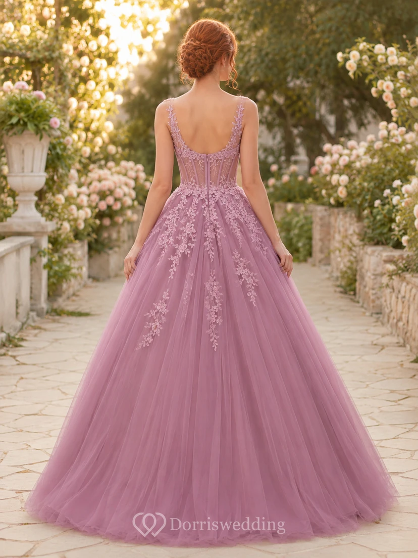 Mauvefarbenes Ballkleid aus Spitze und Tüll mit V-Ausschnitt view 2