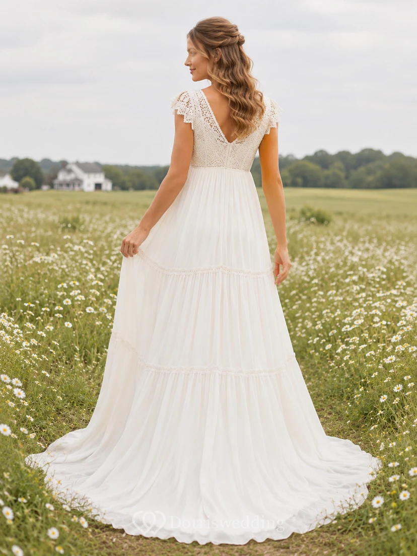 Umstandskleid mit V-Ausschnitt, Spitze und kurzen Ärmeln für eine Hochzeit im Landhausstil view 2