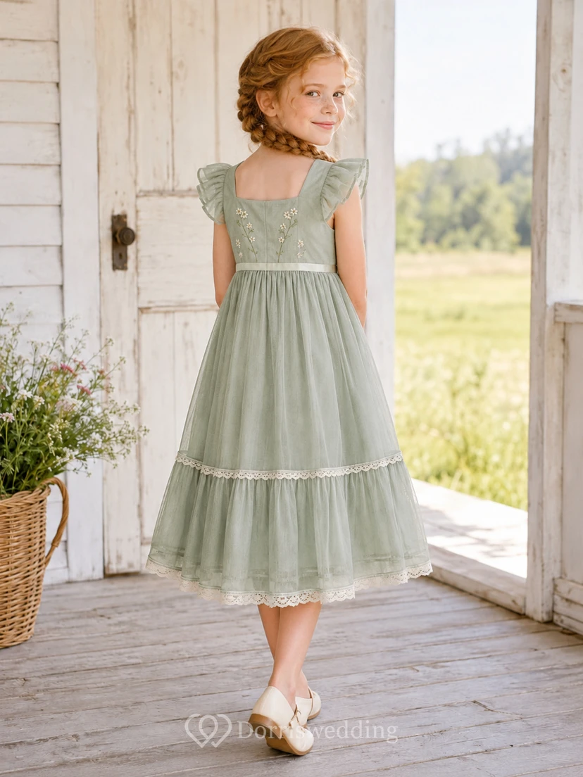 Robe de demoiselle d'honneur vintage Sage, coupe trapèze, en tulle, col carré, manches pétales, à volants floraux, longueur thé view 2