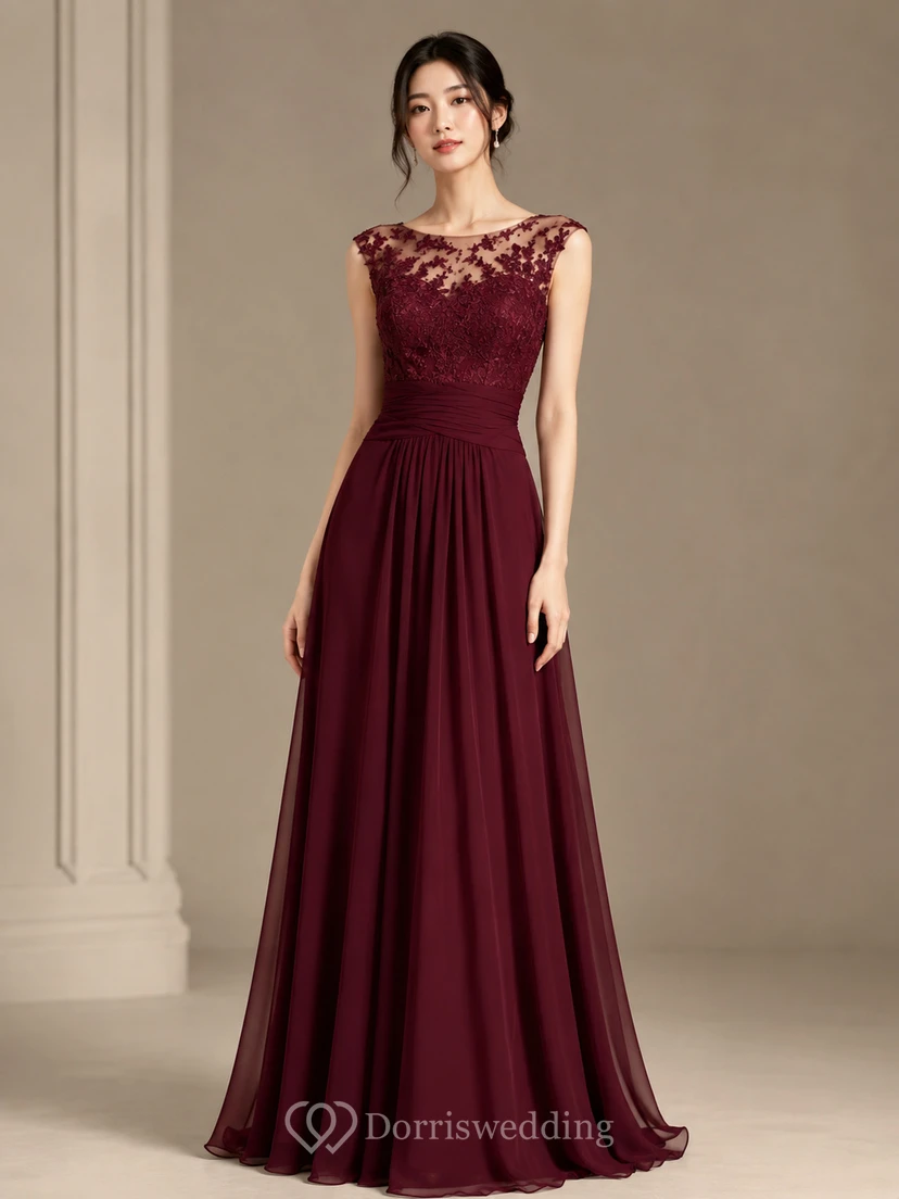 Robe de bal longue en mousseline élégante sans manches, ornée d'appliqués de dentelle. view 6