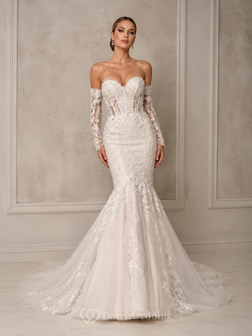 Robe de mariée sirène en dentelle, décolleté cœur, manches amovibles, traîne chapelle, applications florales, idéale pour une salle de bal.