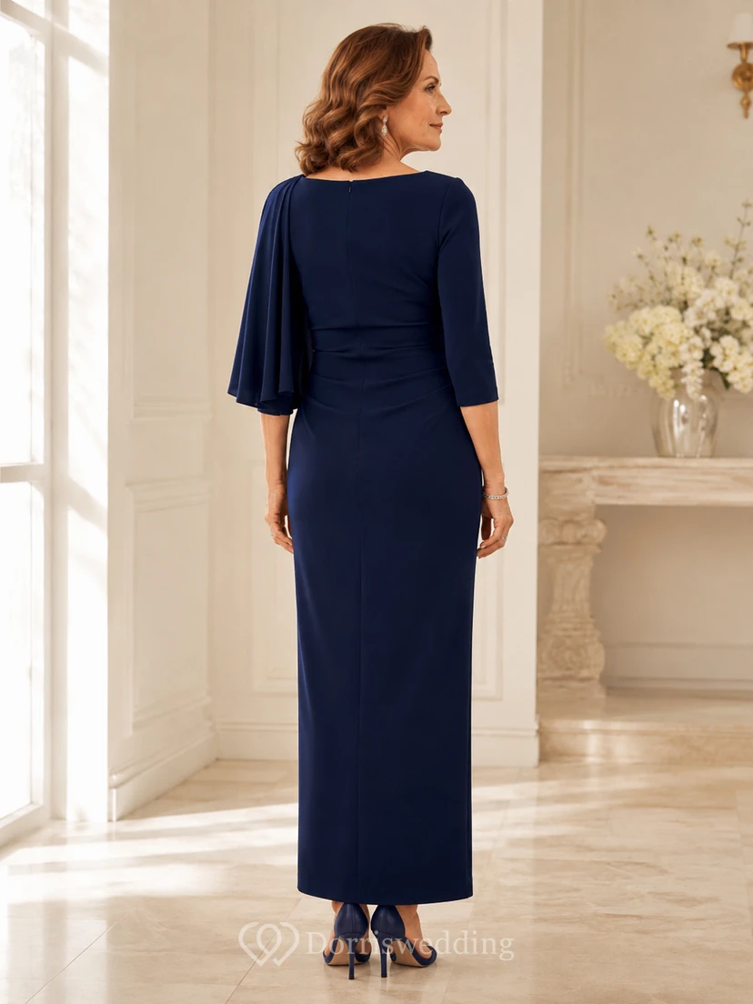 Dunkelblaues, modernes Brautmutterkleid für ältere Bräute: Einseitig schulterfreies, dreiviertelärmeliges Cape-Kleid mit Raffungen und knöchellangem Schnitt view 2