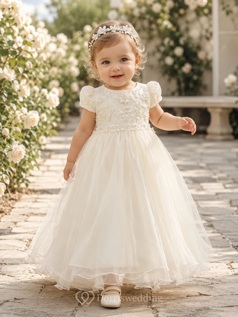 Delicado vestido de bautizo para bebé con cuentas, corte en A, mangas cortas, tul, elegante, romántico y adorable.