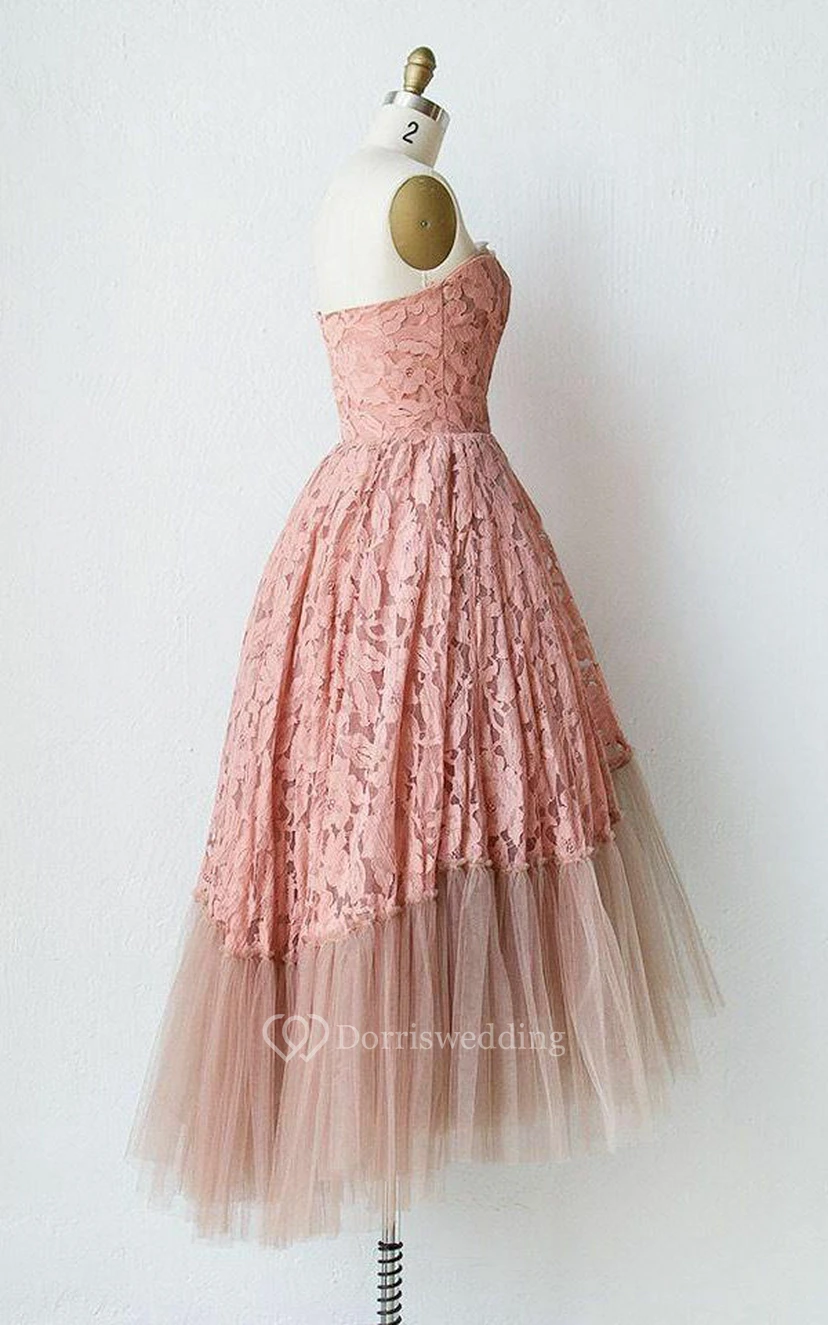 Vestido de encaje y tul sin tirantes, corte en A, largo hasta la rodilla view 4