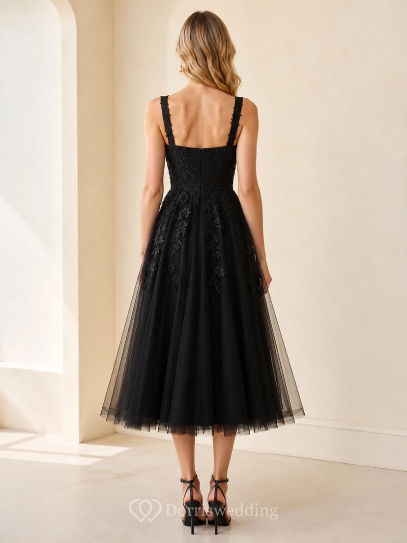 Vestido midi negro de corte A con escote cuadrado, apliques de encaje y tul para invitadas. view 2