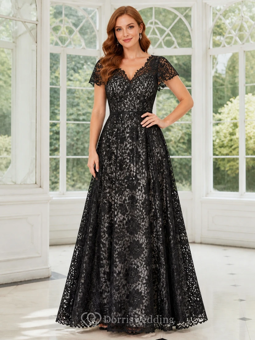 Robe de maman vintage noire grande taille à col V en dentelle, manches courtes et coupe trapèze