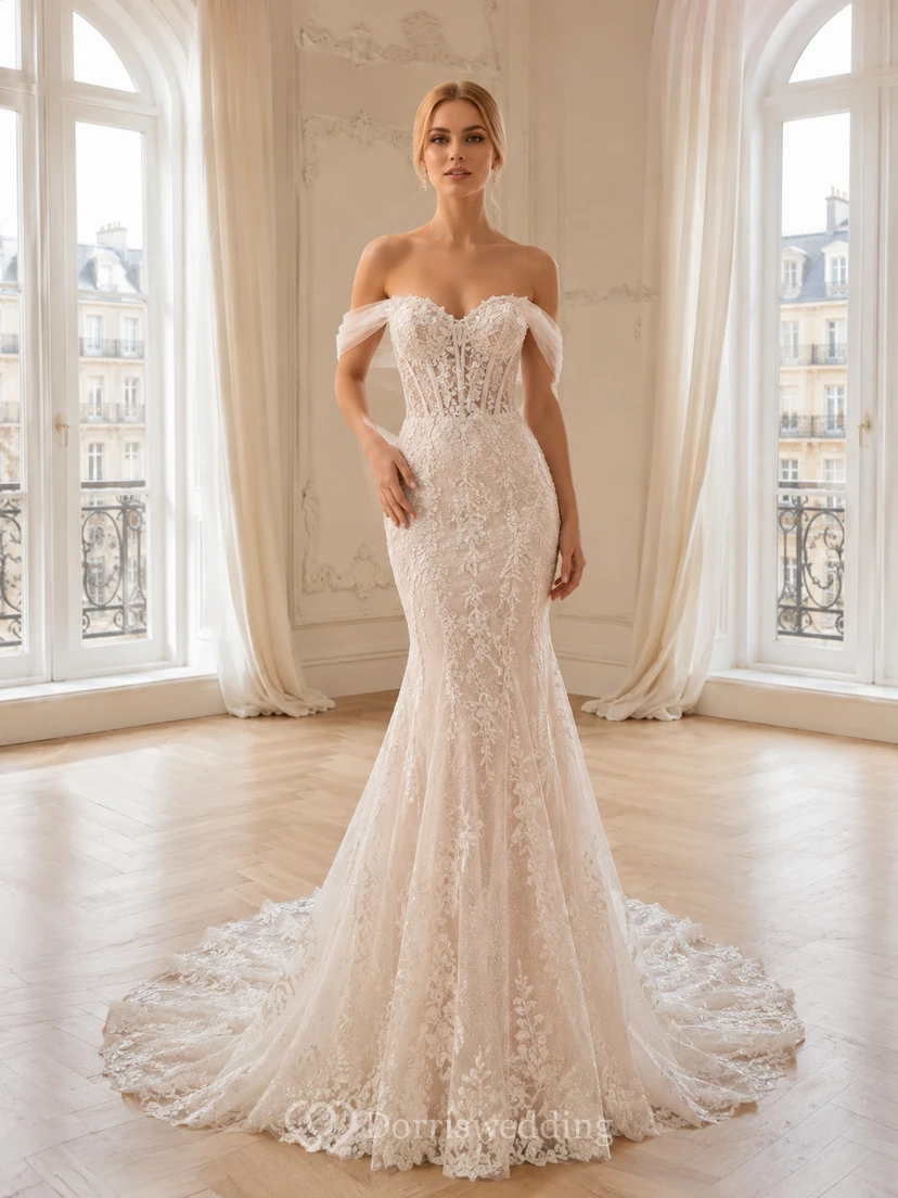 Vintage Brautkleid aus Spitze mit Herzausschnitt, kurzen Ärmeln und Meerjungfrauen-Schleppe, verziert mit Applikationen und Kapellenschleppe