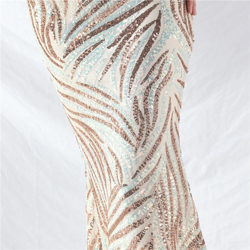 Vestido de noche con tirantes, top tipo tubo y lentejuelas apiladas encriptadas, con método de doble atado de cuerda. view 59