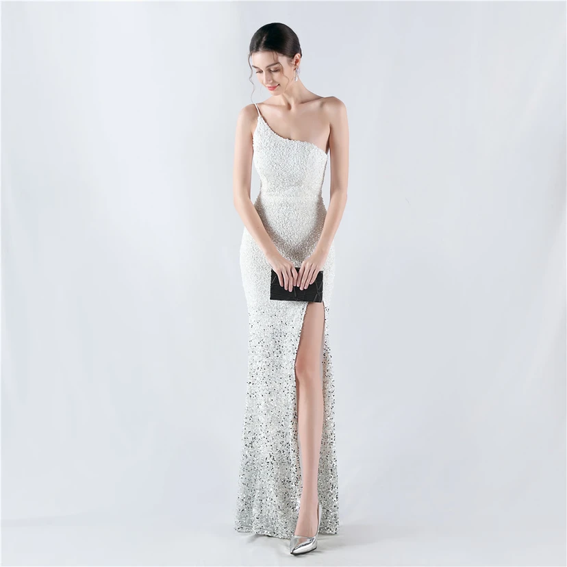Sexy Abendkleid mit Samtsaum, Farbverlauf, Pailletten, hohem Schlitz und schräger Schulterpartie view 5