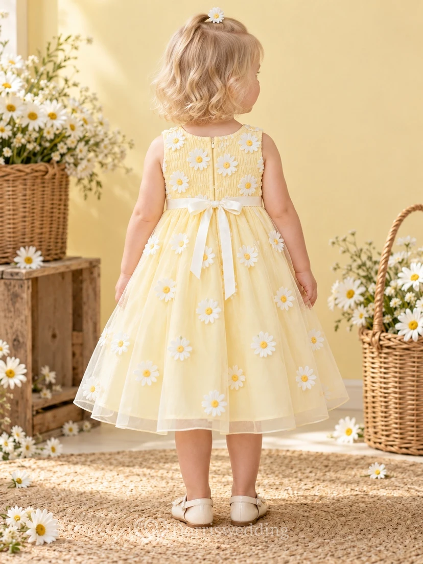 Teelanges gelbes, geblümtes Sommerkleid in A-Linie aus Tüll, ärmellos mit Schleife in der Taille, Blumenmädchenkleid view 2