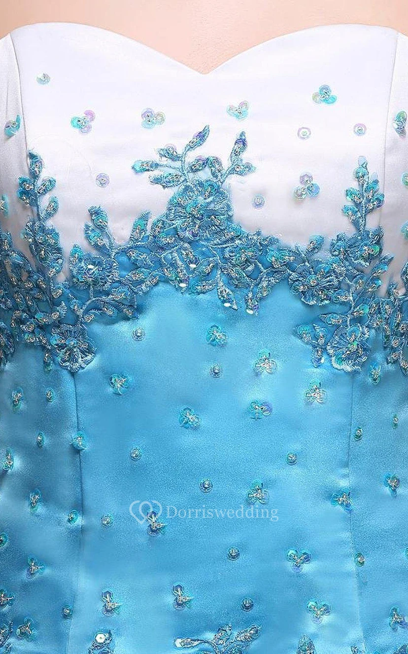 Ballkleid aus Tüll mit Herzausschnitt, Applikationen und Perlenstickerei view 4