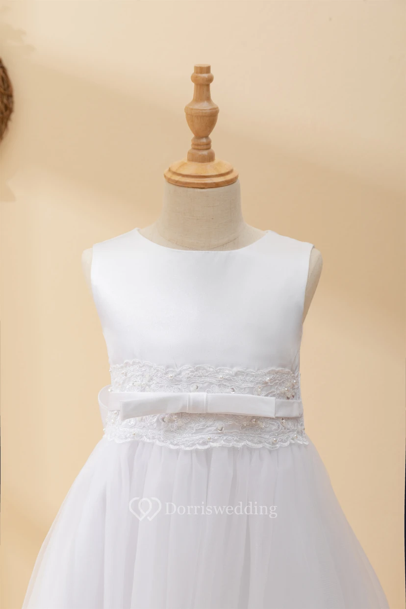Scoop-neck A-line Empire Communion Flowergirl Dress with Beaded Waist view 3