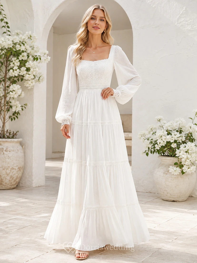 Robe de mariée de cour en mousseline à col carré, manches bouffantes et volants, style sobre, style court.